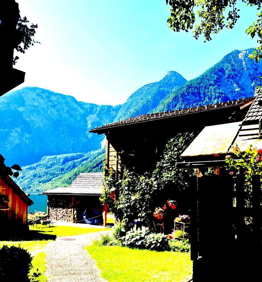 Haus Am Hof - 15Th Century House At The Lake, Near The Marketplace, With A Balcony Hallstatt Zewnętrze zdjęcie