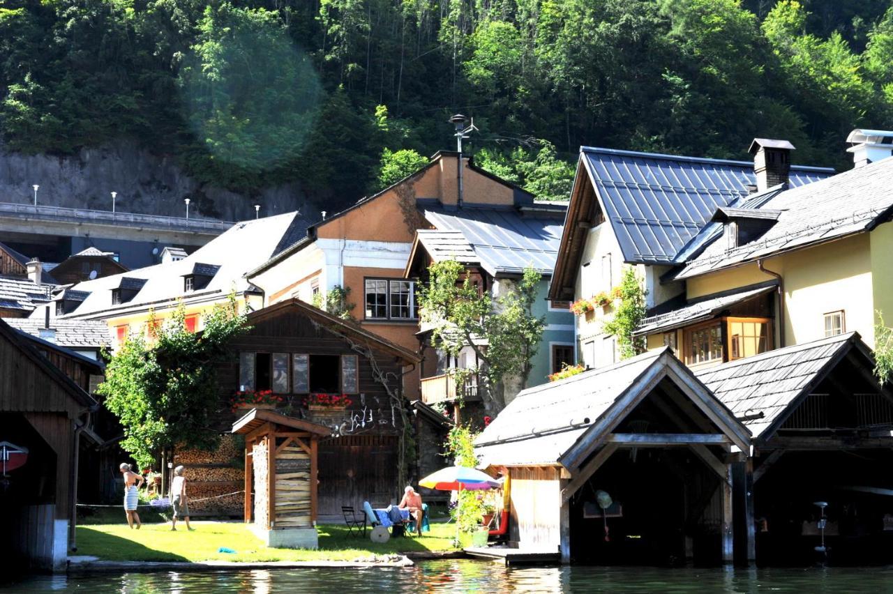 Haus Am Hof - 15Th Century House At The Lake, Near The Marketplace, With A Balcony Hallstatt Zewnętrze zdjęcie
